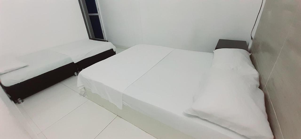 Hotel Maria Jose ビリャビセンシオ エクステリア 写真